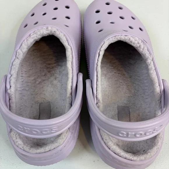 Crocs Classic Faux Fur Lined Clogs Lavender purple Mens size 7 Womens 9 slippers - Picture 7 of 9